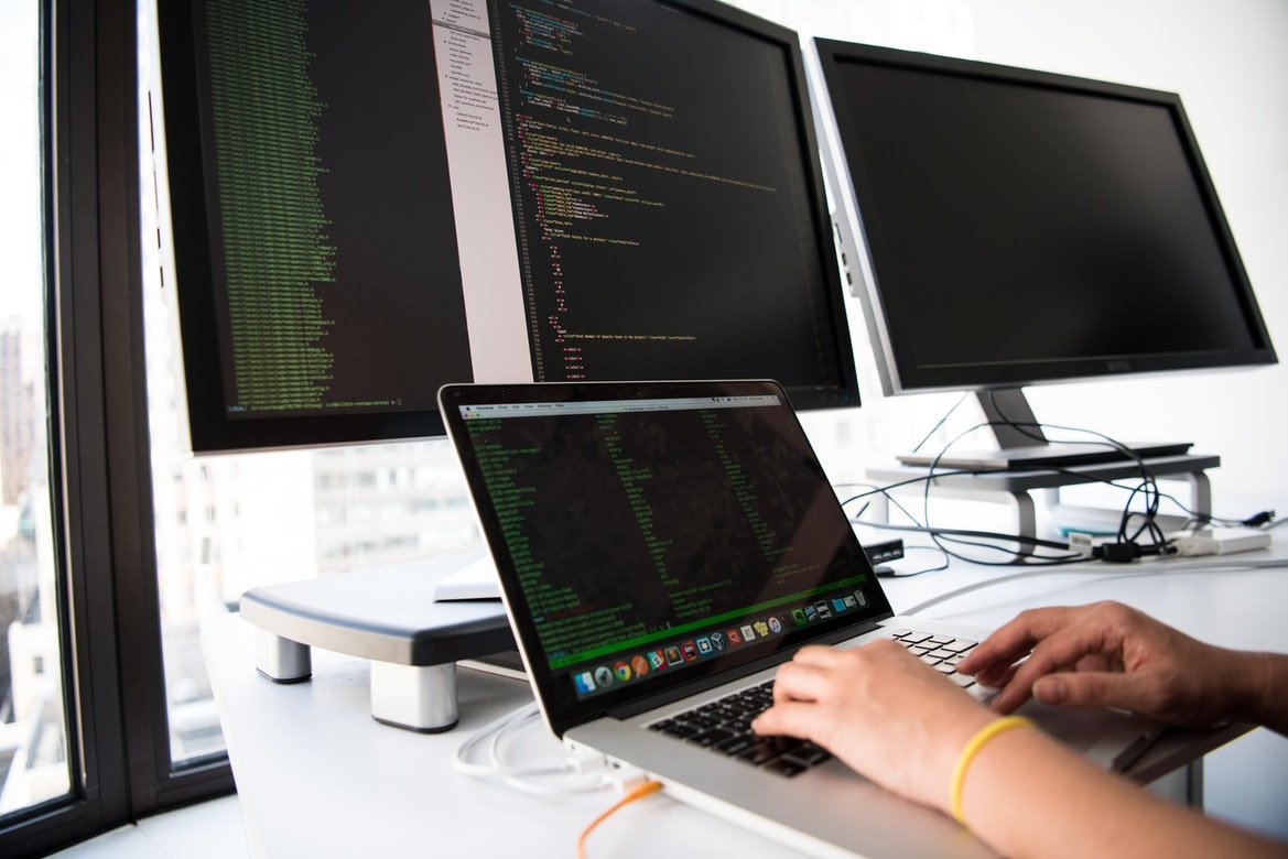 5 Common Software Development Challenges & How to Overcome Them