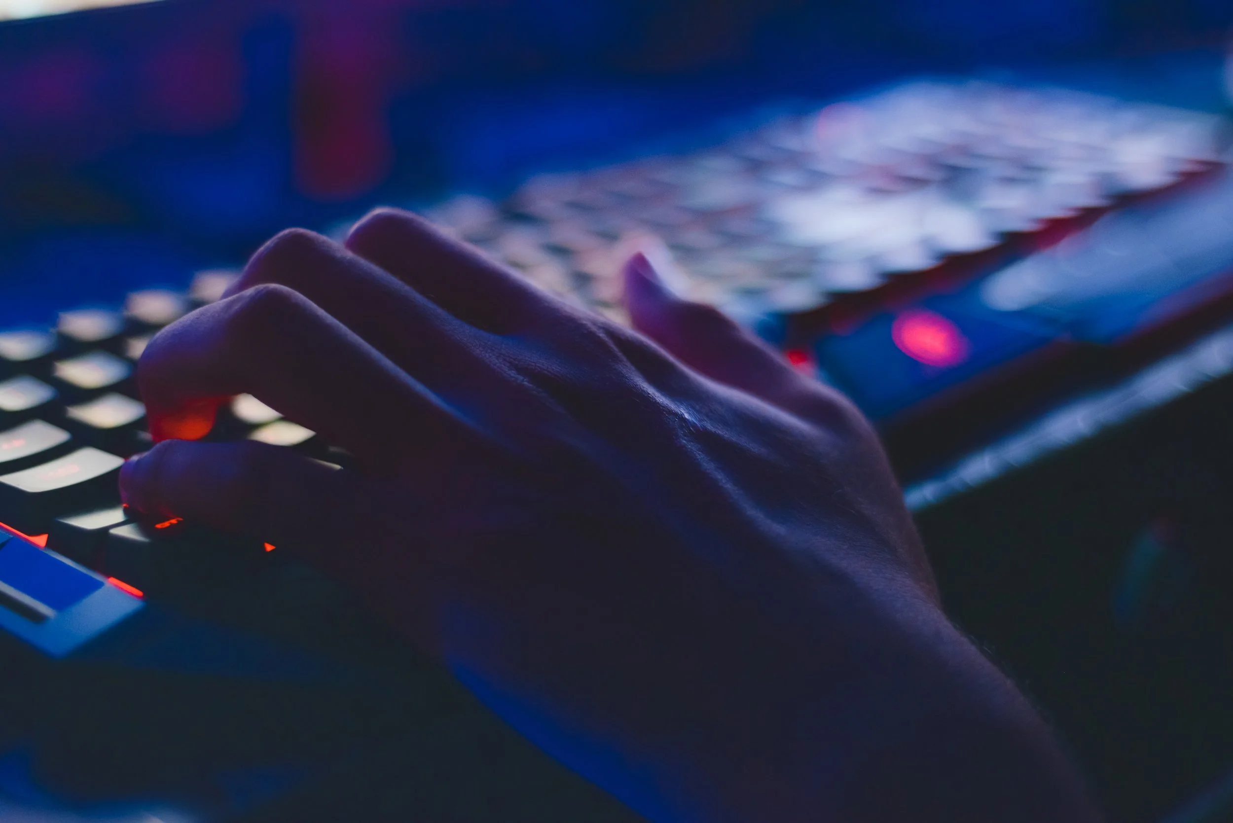 Pexels Soumil Kumar 735911 for Tech and conflict: How the war in Ukraine can affect the IT sector
